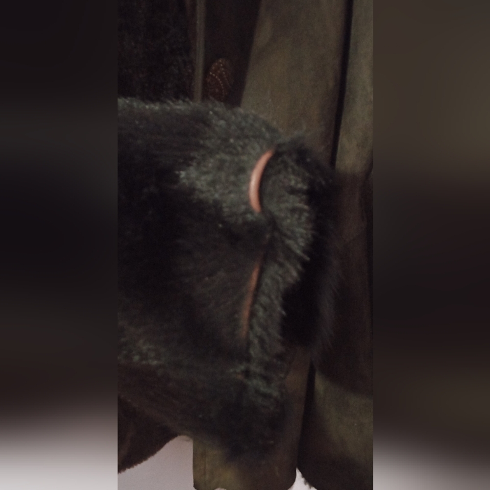 Brown Suede Coat with Black Fur Trim - Picture 5 of 7